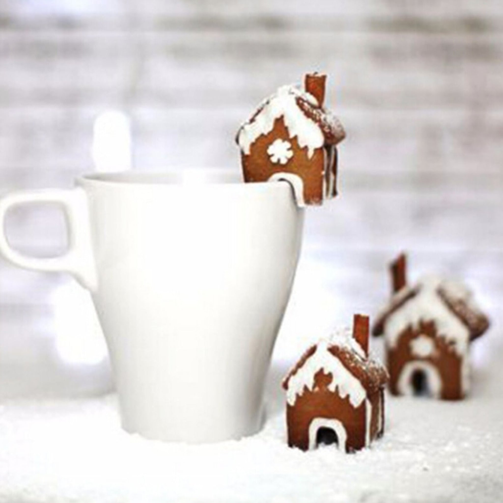 Gingerbread House Mug Topper  Mini gingerbread house, Gingerbread