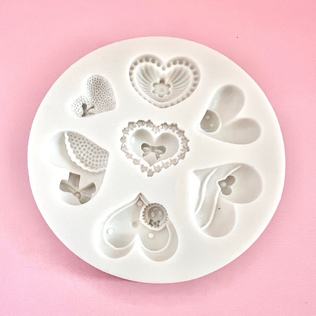 7 Cavity Decorative Heart